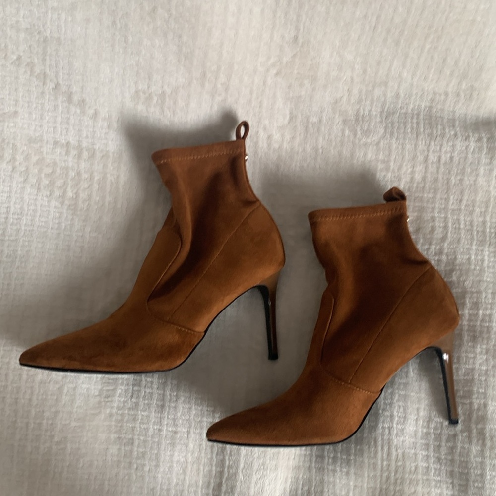 Guess suede brown ankle boots size 7